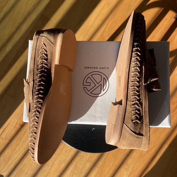 Mens leather suede loafers. Mens size 43 (fits like USA size 10). Brand New - Picture 3 of 7